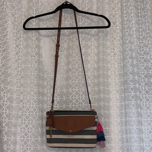 Fossil Devon Stripped Crossbody - Picture 2 of 12